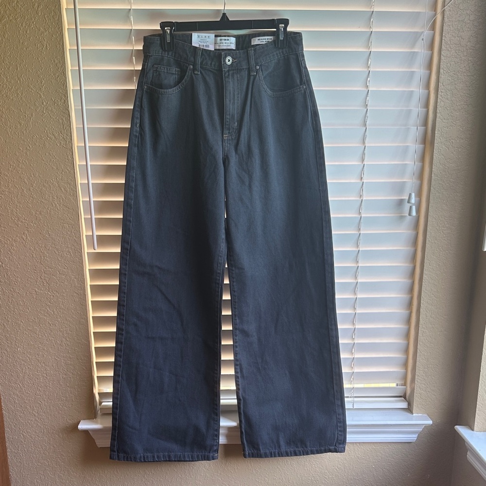 NWT,Cotton On Black Relaxed Jeans.100%Cotton